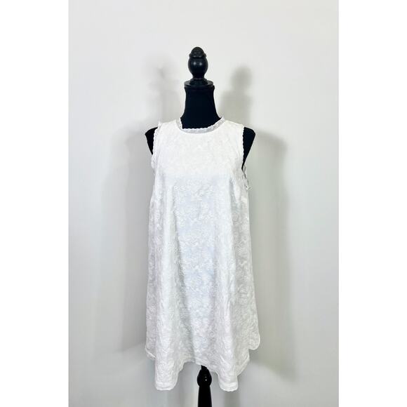 Lulu's Sweet Loveliness Shift Mini Dress in White Large Floral Embroidered Party - Picture 1 of 6